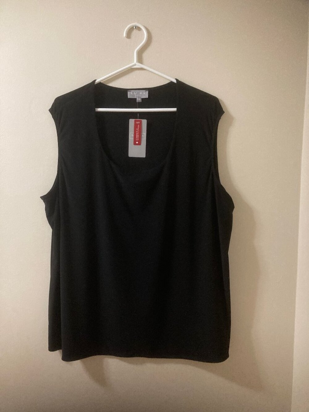 LAURA BLACK CLASSIC RELAXED FIT TANK TOP, 3X, WITH TAGS - Picture 2 of 5